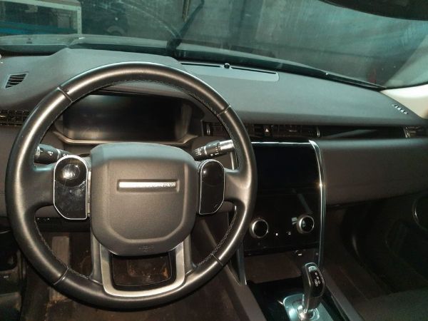 Land Rover Discovery Sport - Betriebsmittel aus Leasing - Intrum Italy S.p.A - Verkauf 2