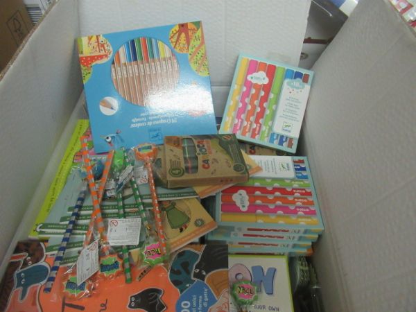 Stock di Libri, Testi, Gadget e Articoli da Regalo - Circa 17.000 articoli - Liquidazione Coatta Amministrativa - Tribunale di Venezia - Vendita 3