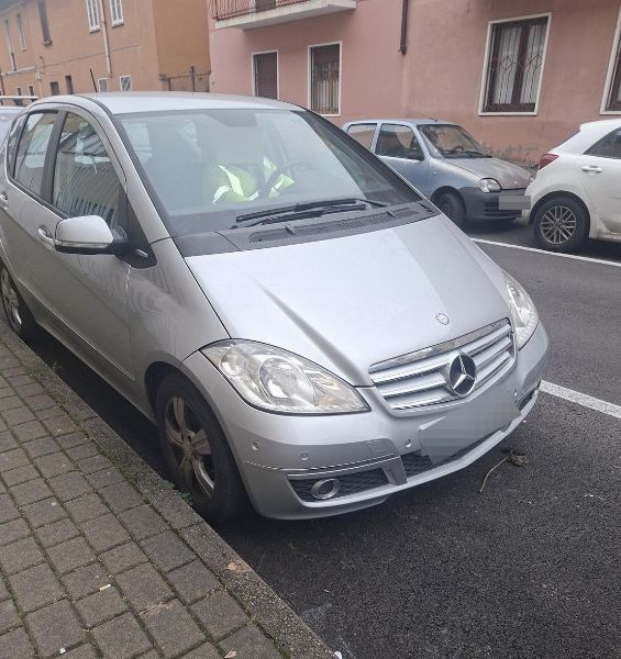 Mercedes A180 - Kontrollerad likvidation nr 65/2023 - Milanos domstol - F&ouml;rs&auml;ljning 3