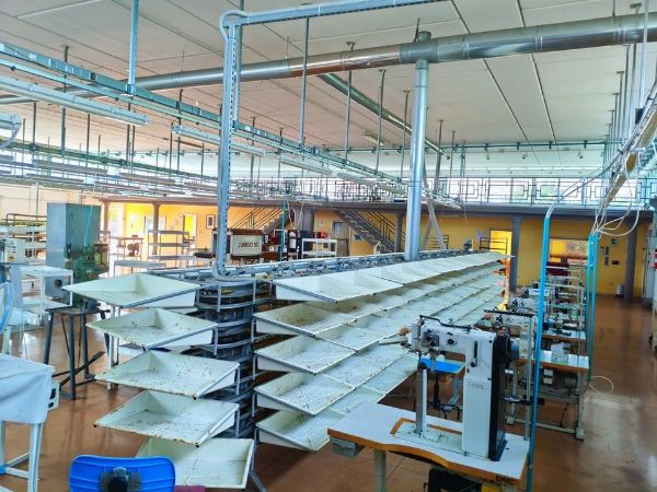 Maquinària i equipament per a sastreria - Liquidació judicial núm. 18/2024 - Tribunal de Viterbo - Venda 3