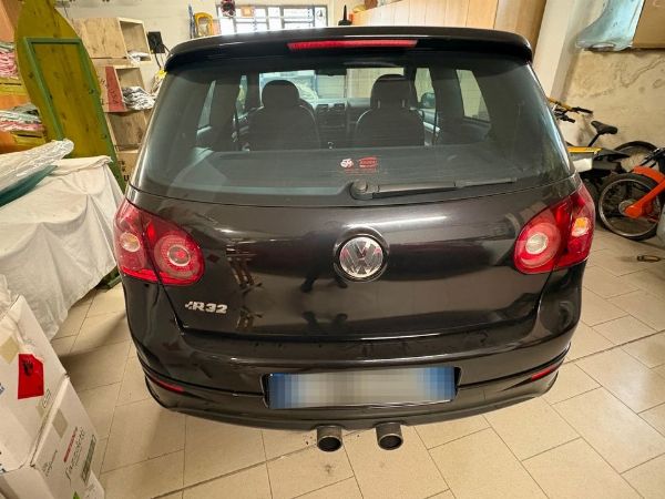 Volkswagen Golf R32 - Likwidacja Sądowa 328/2025 - Sąd w Turynie - Sprzedaż 3