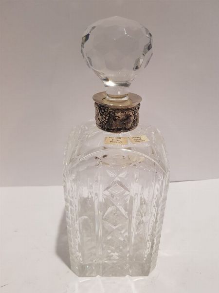 Collezione di pezzi in argento, cristallo e oggetti decorativi - Tribunale n. 1 di La Coru&ntilde;a