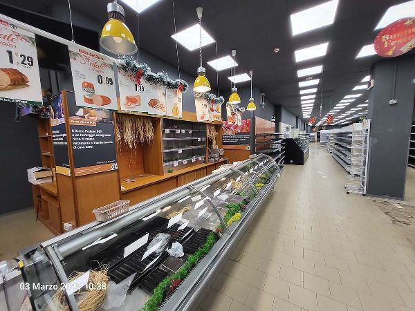 Mobilier et équipements pour supermarché - Liquidation judiciaire n°7/2025 - Tribunal de Cassino - Vente 2