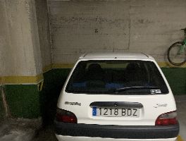 Veh&iacute;culo Citro&euml;n Saxo en Pontevedra