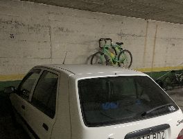 Veh&iacute;culo Citro&euml;n Saxo en Pontevedra