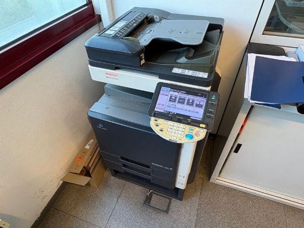 Kantoormeubilair en kantooruitrusting - Gerechtelijke vereffening 168/2024 - Rechtbank van Turijn