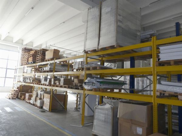 Elektrisk materiell for belysning - Reolsystemer og gaffeltruck - Kontorm&oslash;bler og kontorelektronikk Rettlig avvikling 27/2025 - Tingretten i Trento