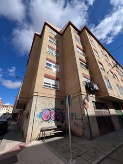 Ddo Case e nu Ripostìglie a Humanes e Aranda de Duero - Sezziòne de lu Mercantìle d'u Tribbunàle d'Istànze de Burgos N°1