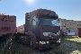 Trattore Stradale Renault con Ricambi 3
