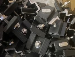 Activos Fotovoltaicos, Inversores y Material el&eacute;ctrico