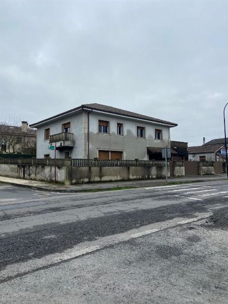 Vivienda con terreno en Lal&iacute;n, Pontevedra