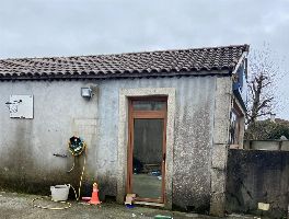 Vivienda con terreno en Lal&iacute;n, Pontevedra
