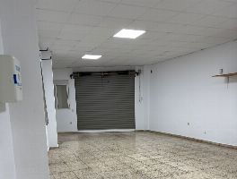 Local Comercial en Primera L&iacute;nea del Paseo Mar&iacute;timo de Adra, Almer&iacute;a 