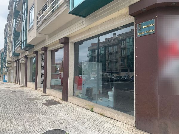 Dos fincas rusticas y un local comercial en Pontevedra - Juzgado De Lo Mercantil N&uacute;mero 1 de Pontevedra