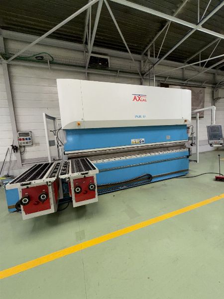 Industrial machinery, vehicles, inventory and furniture in Guadalajara - Court of First Instance No. 4 of Guadalajara
