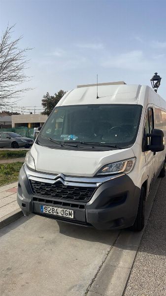 Очекивано право на један BMW и два комбија Citroën Jumper - Првостепени суд бр. 4 у Гвадалахари