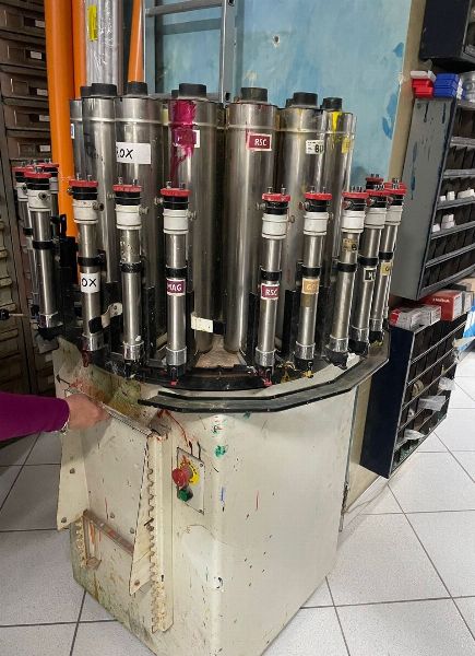 Građevinski materijali i tintometar - kombi Peugeot Boxer - Sudska likvidacija 176/2025 - Sud u Napulju