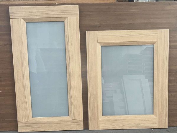 Componenti arredo, - Vetrine e ante in legno - Vendita da Privato