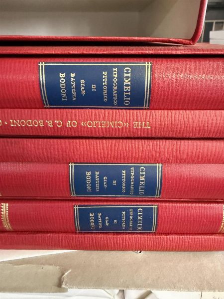B&uuml;cher und Zeitschriften &ndash; Nr. 9956 Exemplare &ndash; Sammlung von Interessensbekundungen