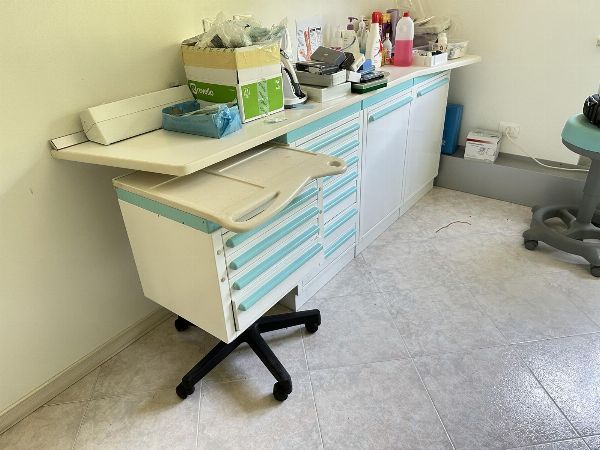 Studio dentistico - Attrezzature e arredi - Liquidazione Giudiziale 85/2025 - Tribunale de Vicenza