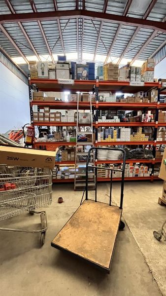 Stock of hardware and electrical material in Almer&iacute;a and El Ejido - Private Sale