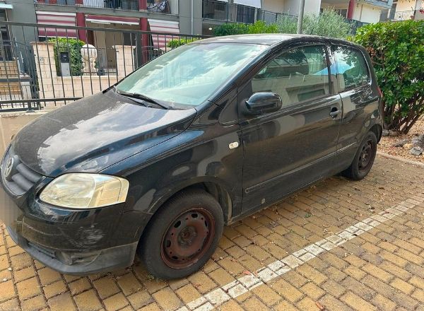 Auto, chladiaci systém - Kancelársky nábytok a vybavenie - Súdna likvidácia č. 157/2025 - Súdom v Bari