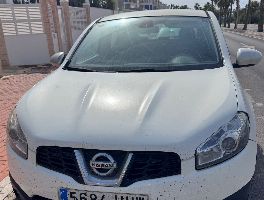 Nave industrial, conjunto de maquinaria para el trabajo de la madera, veh&iacute;culos y existencias 