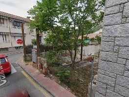 Vivienda unifamiliar en M&oacute;stoles y solar urbano en Alpedrete (Madrid)