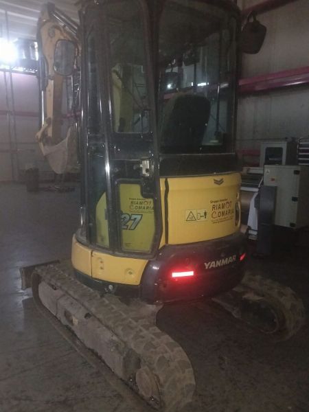 Miniescavatore Yanmar - Bbeni Strumentali da Leasing - Intrum Italy S.p.A