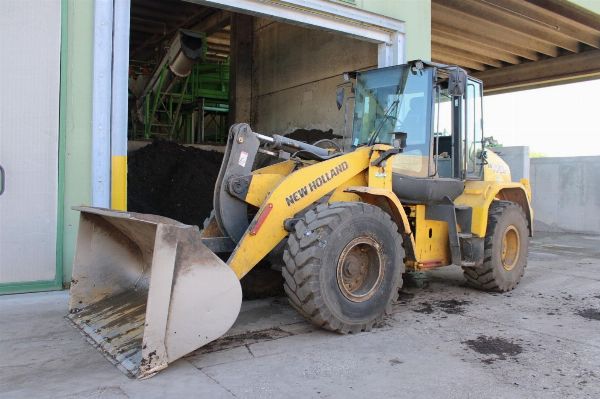 Palas cargadoras sobre ruedas FIAT Hitachi y New Holland - Fiat Ducato - Venta Privada