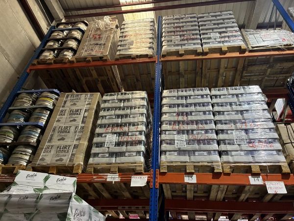 Stocc de bibite, liquori e rinfreschi messo a Alicante - Tribbunale de Commercio Nº2 de Alicante